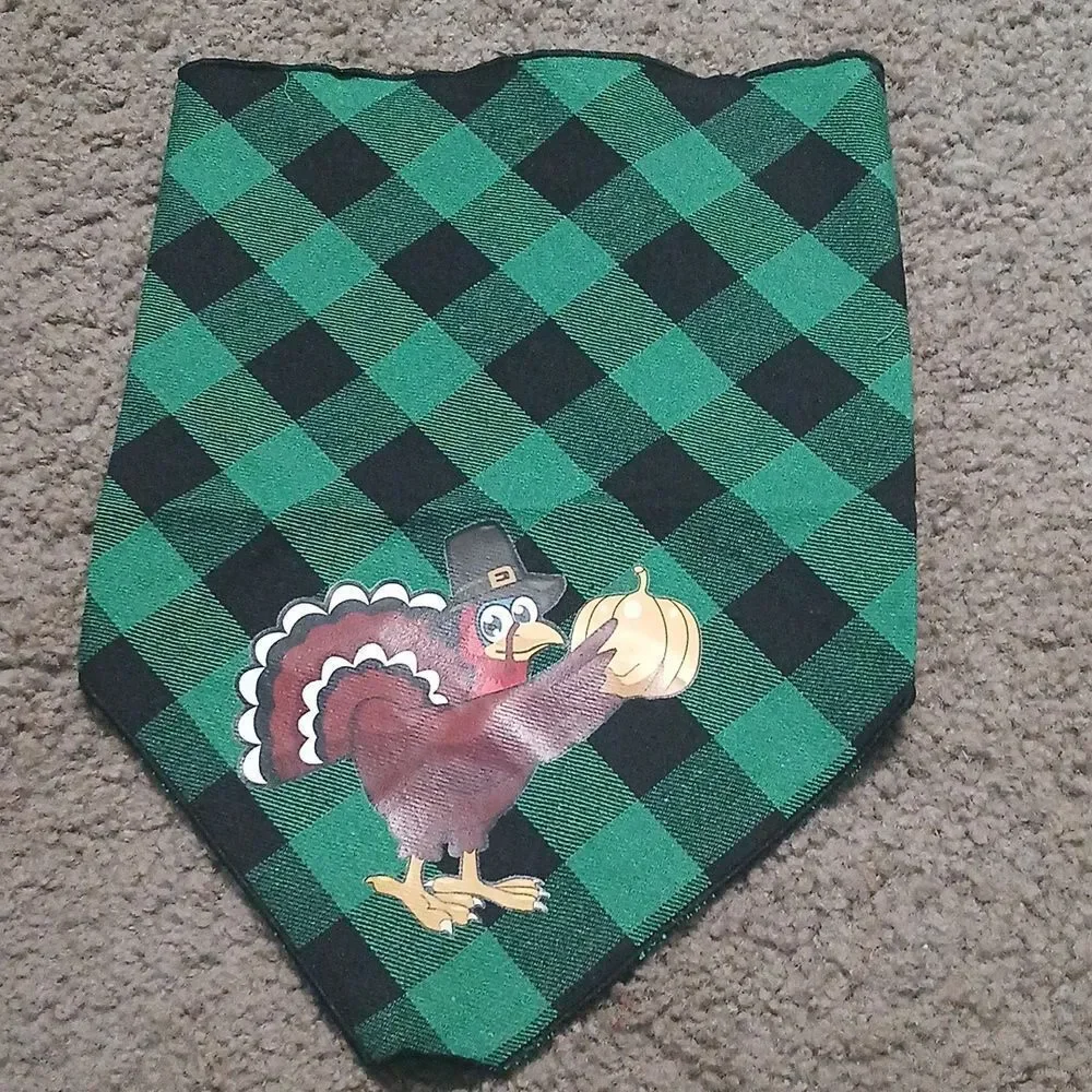 Fall Thanksgiving  2 pack bandana set  Brand new in package neck 24